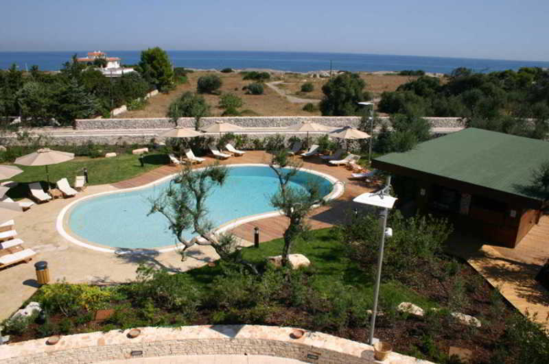 Отель Ibis Styles Bari Джовинаццо Экстерьер фото